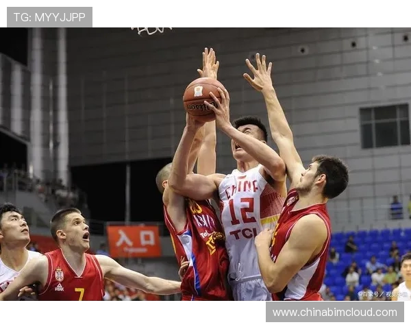 重庆篮球队包夹战术的创新与发展探讨